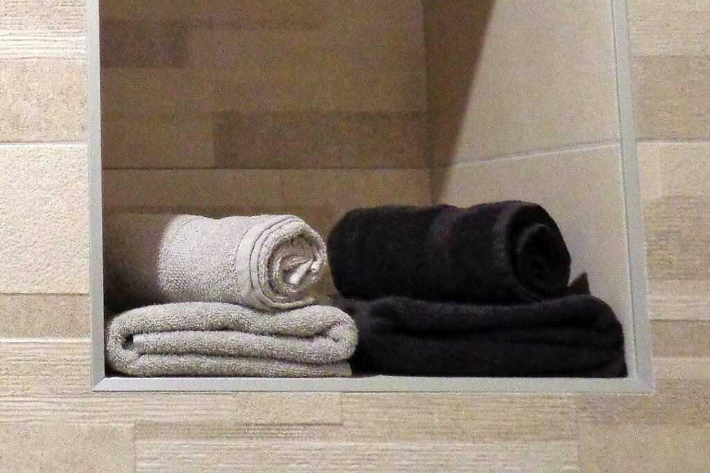 Appartement Hestia F1 Bis + Terrasse Hyper Centre Лон-льо-Соние Екстериор снимка